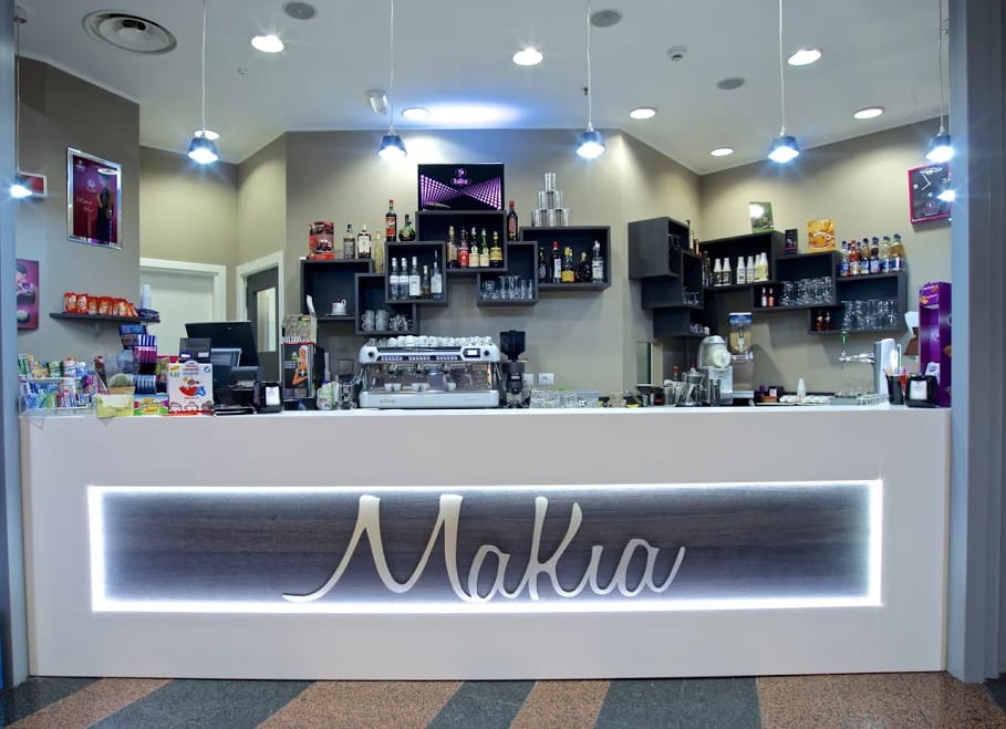 Bar Makia