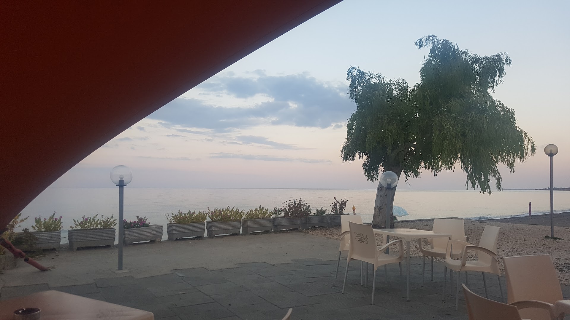 Bar Maremoto