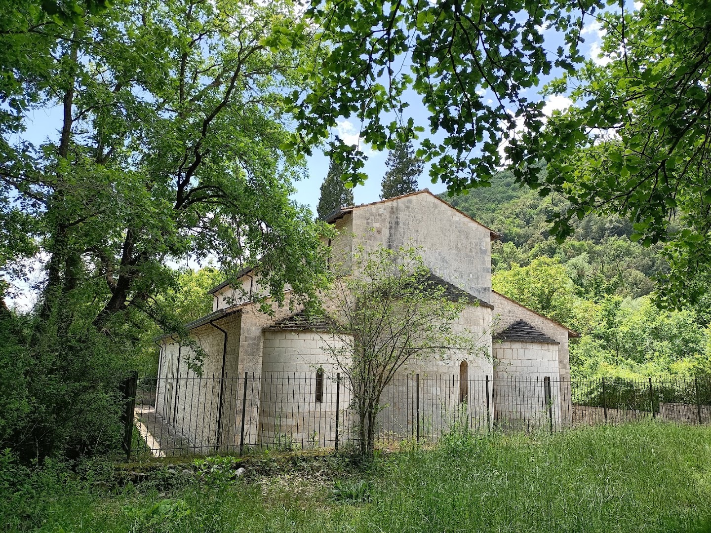 Bar Mariamela Di Bucci Danilo, Bussi Sul Tirino