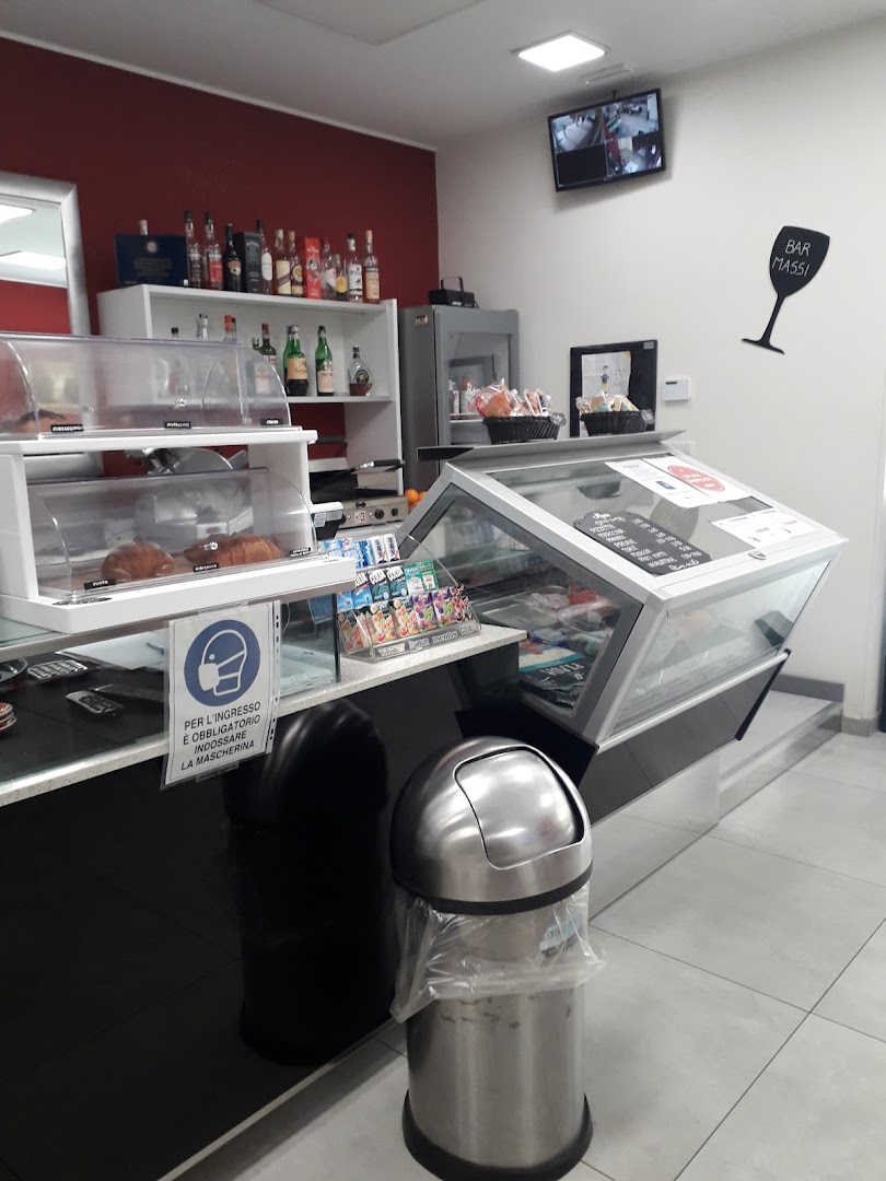 Bar Massi, Castelmarte
