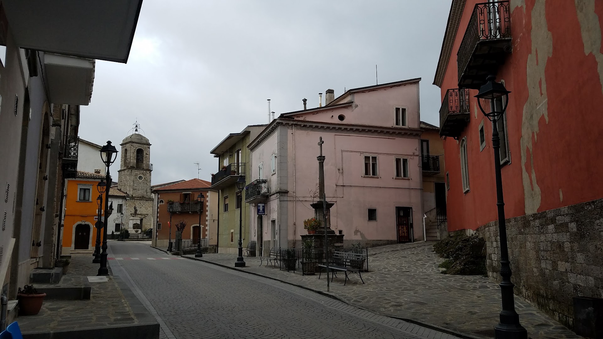 Bar Massimo e le Favole di Pina