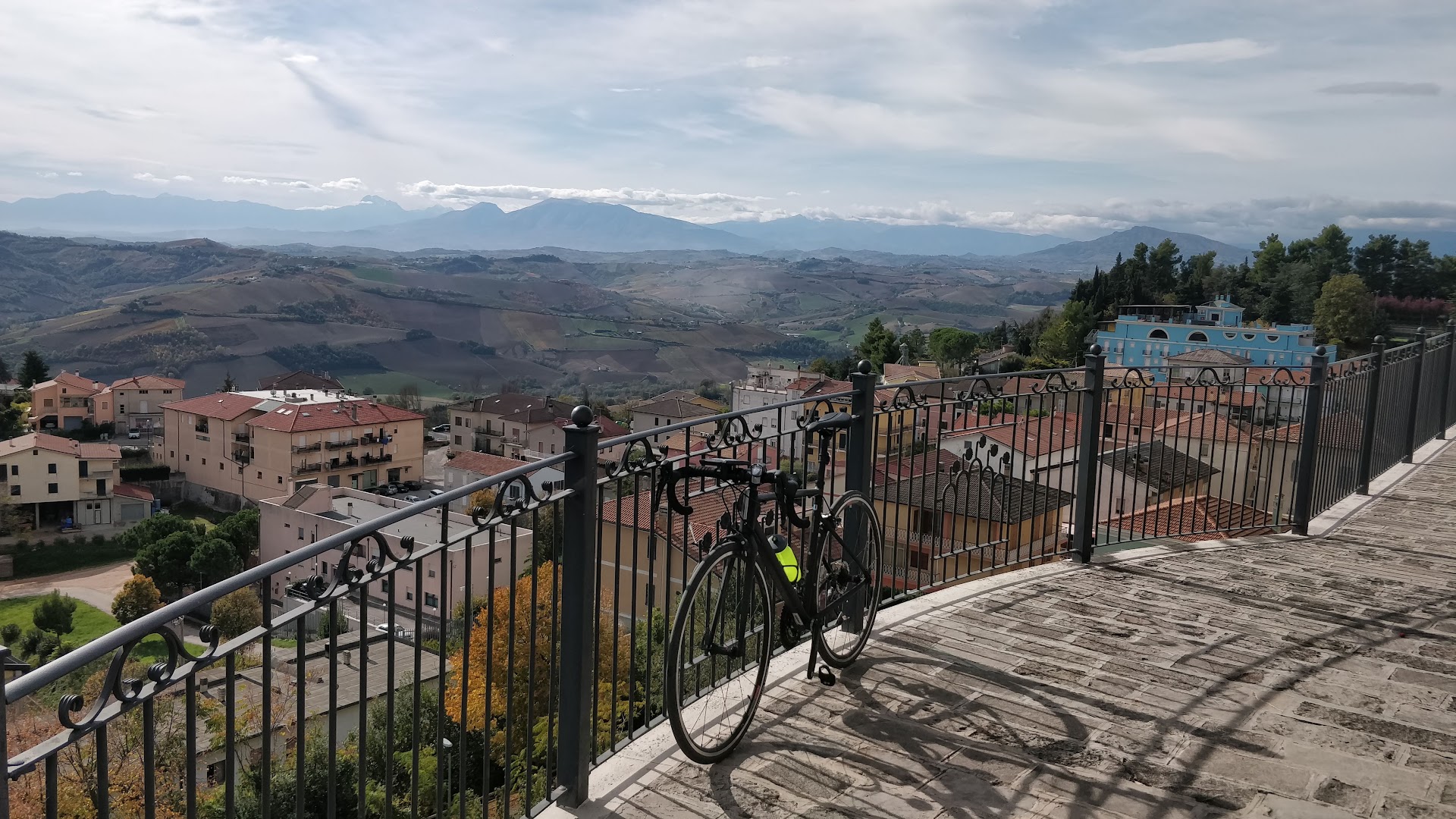 Bar Maurilio, Montefiore dell'Aso