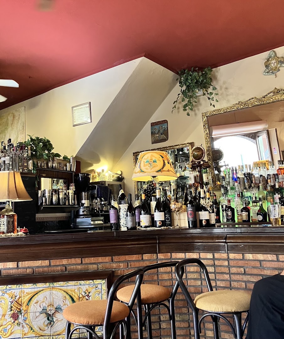 Bar Mediterraneo Café