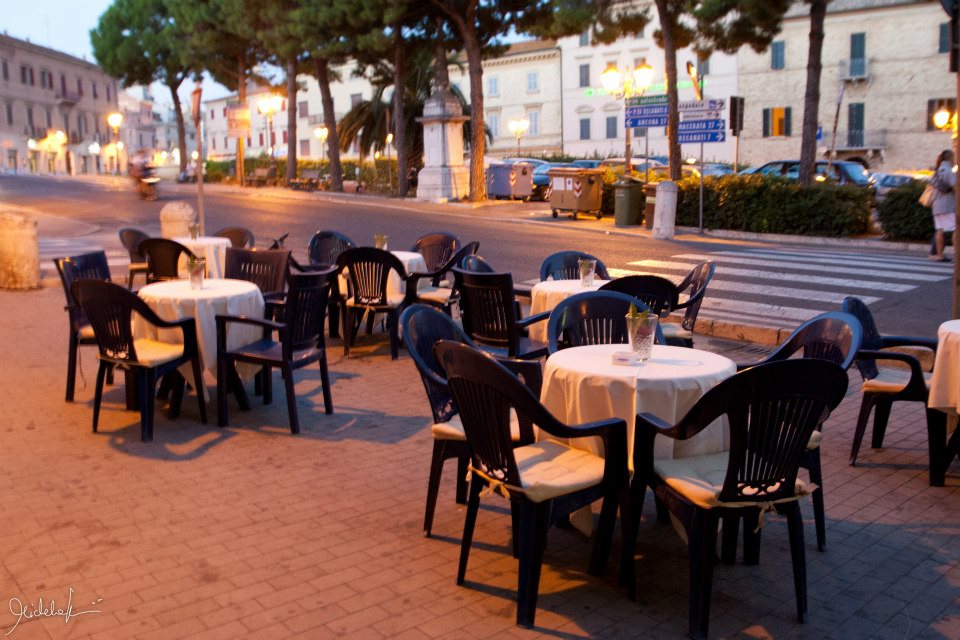 Bar Miccio by Noemi, Loreto