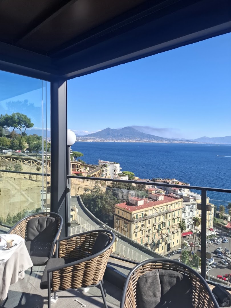 Bar Miranapoli, Napoli