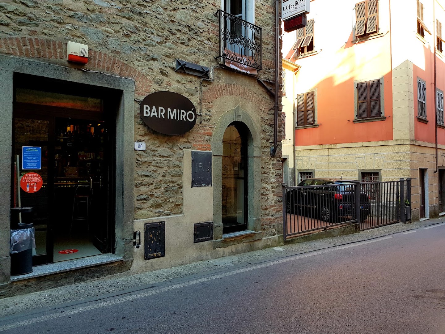 Bar Miro'