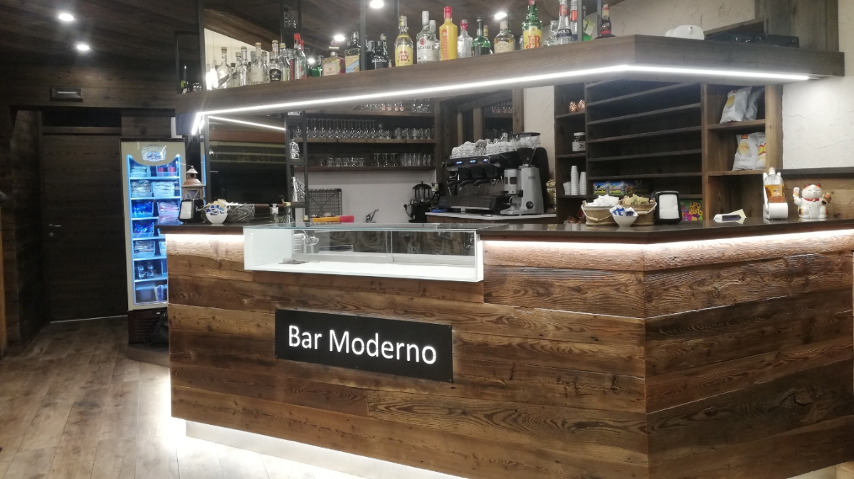 Bar Moderno Aprica