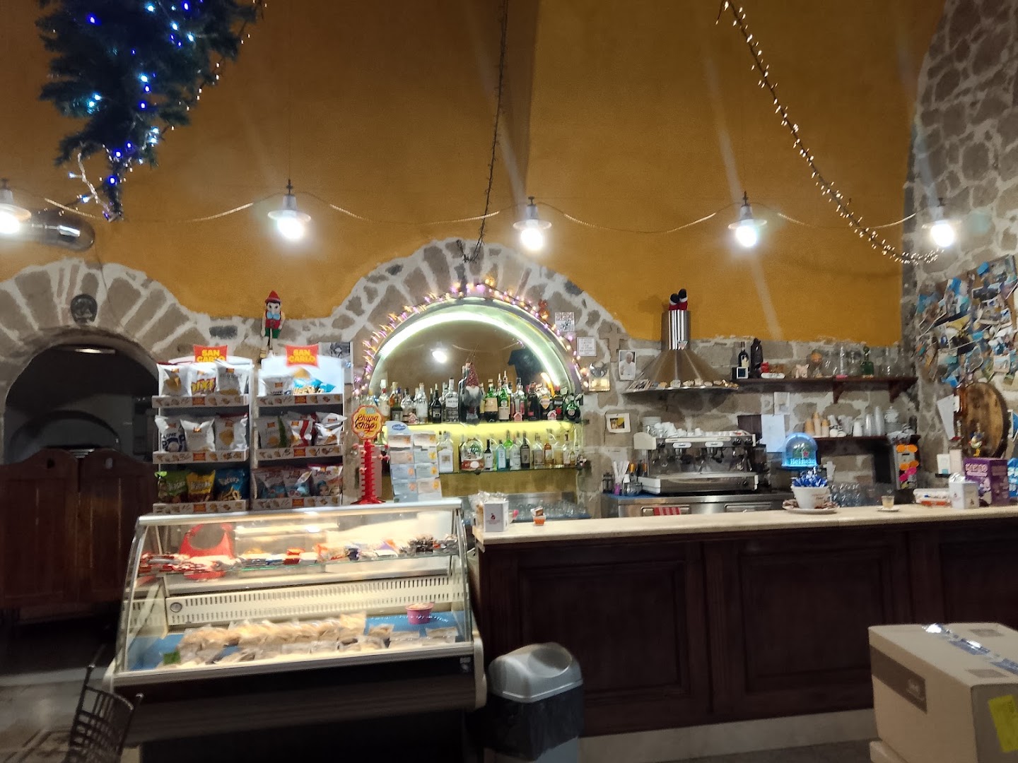 Bar Modesti