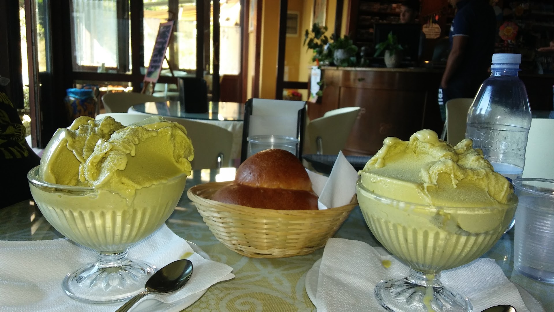 Bar Mollica