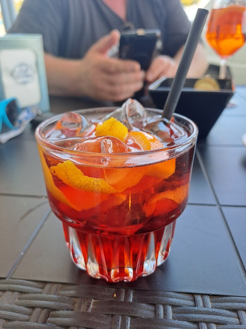 Bar Molo12