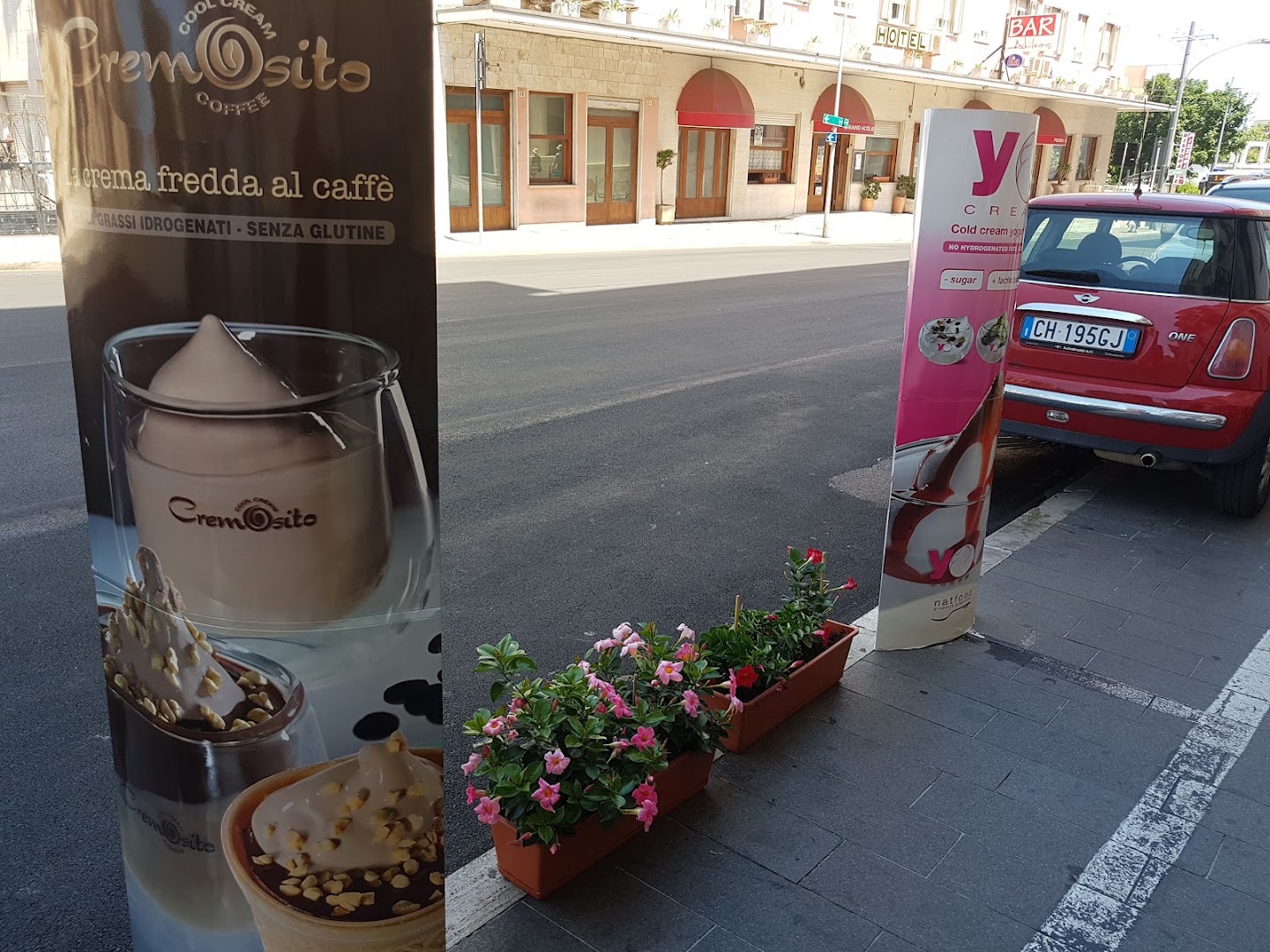 Bar Momo'S Caffe'di Di Cicco Raffaella