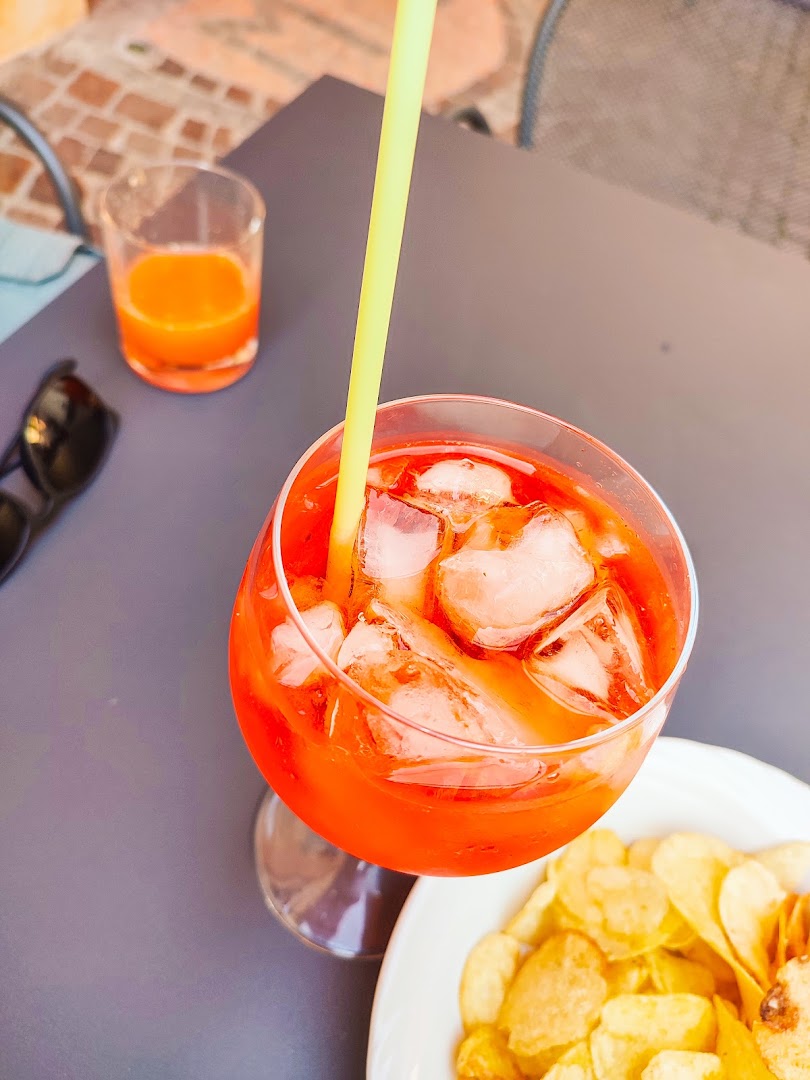 Bar Monastero