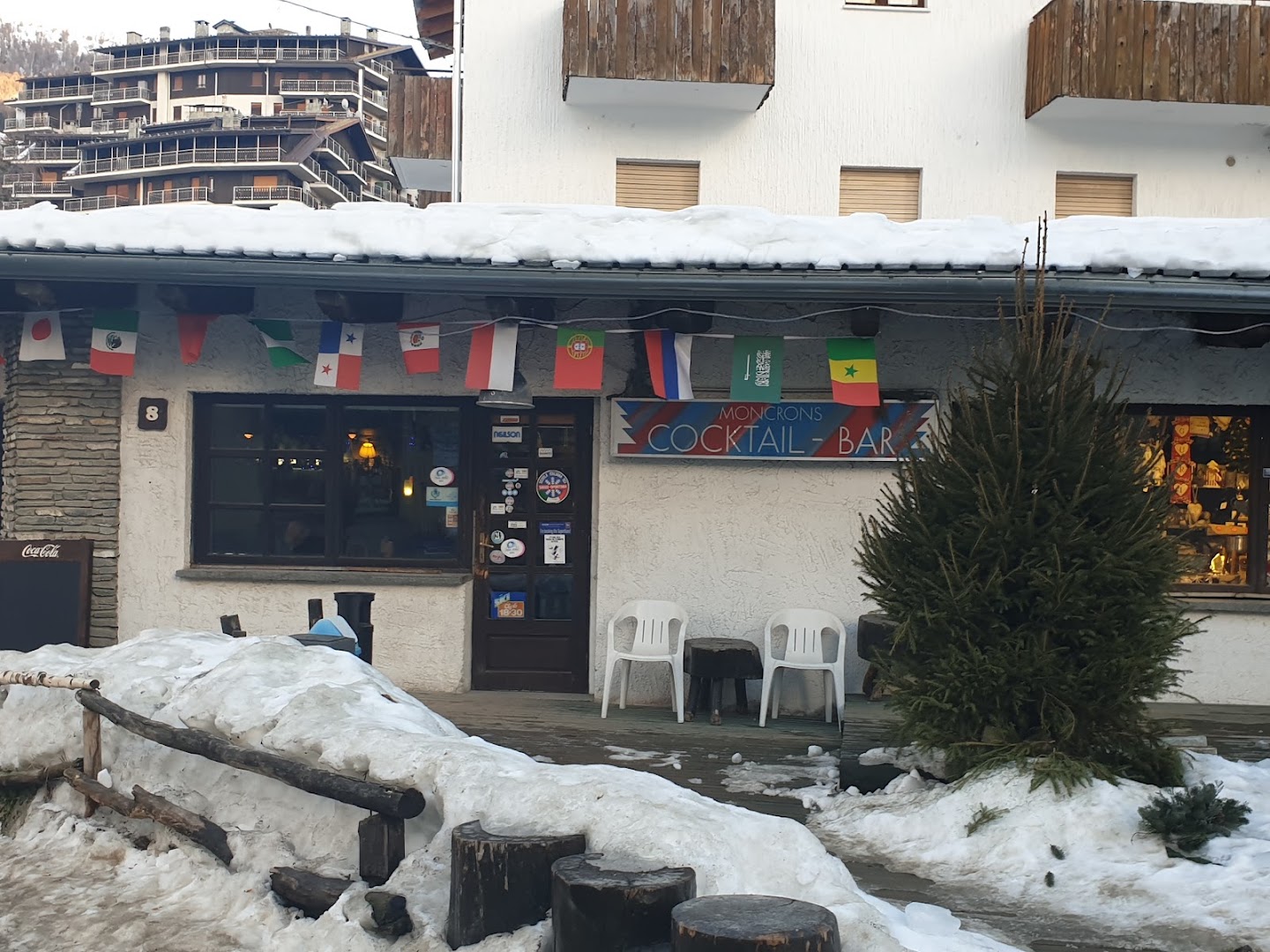 Bar Moncrons