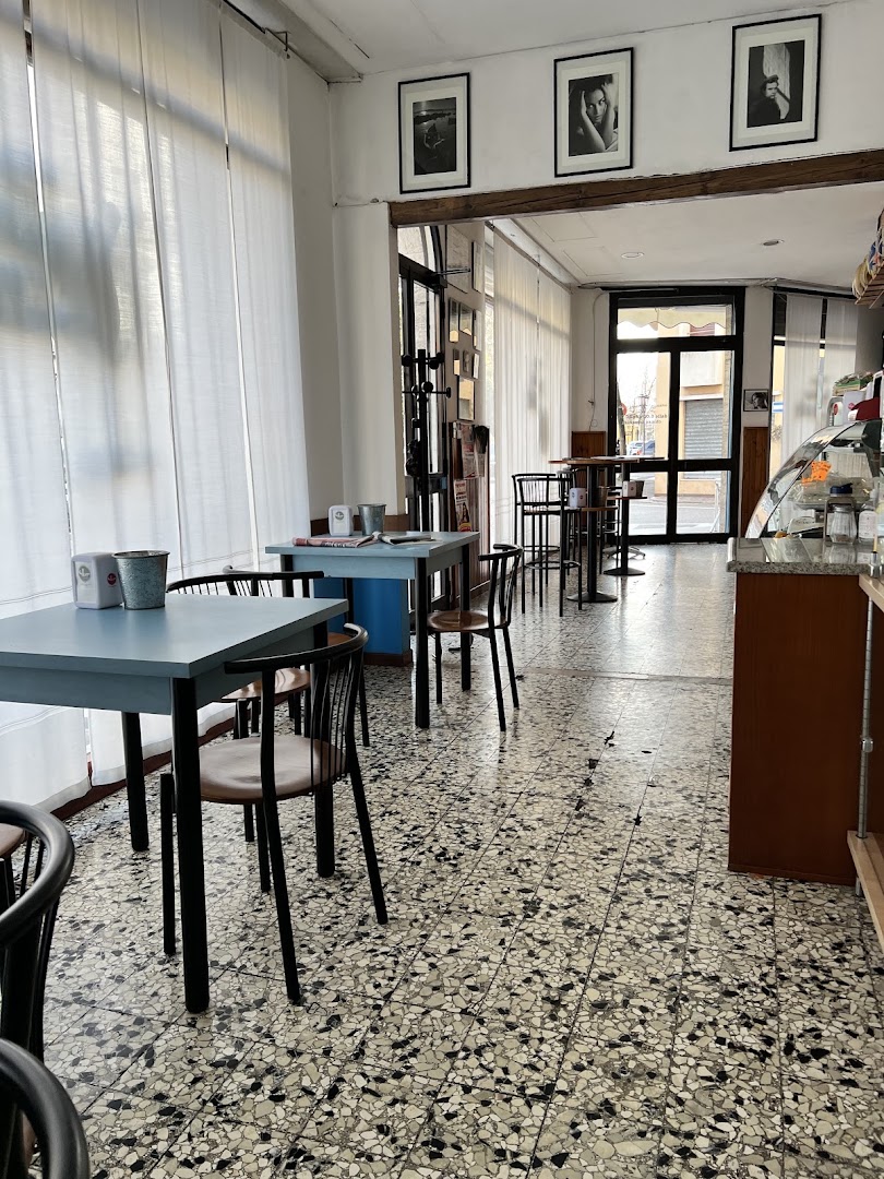 Bar Montello