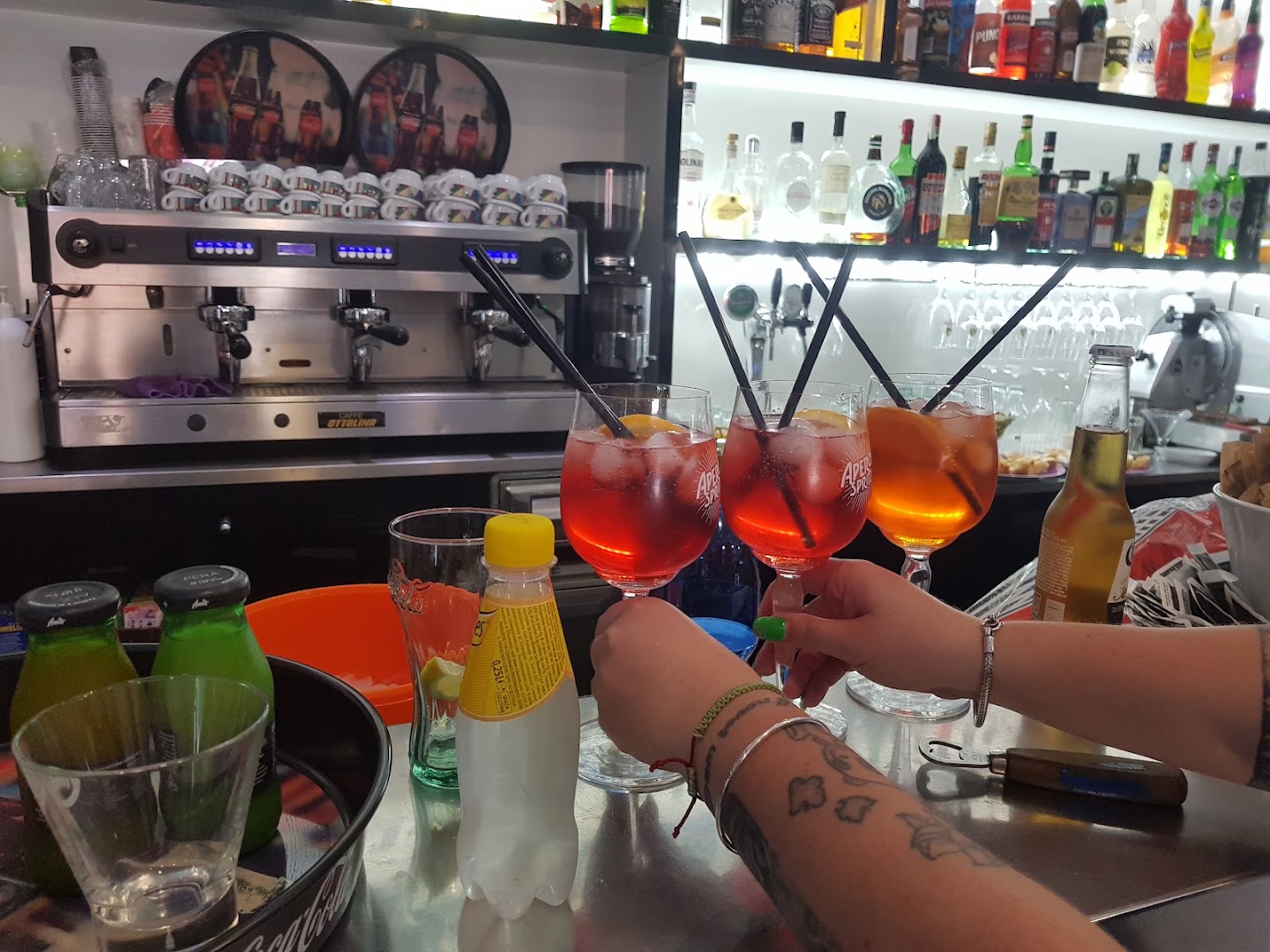 Bar Morgan, Milano