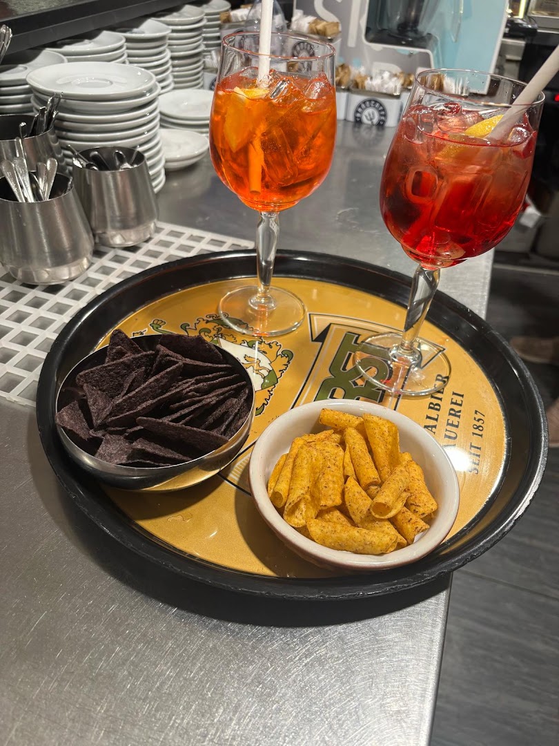 Bar New Life, Trento