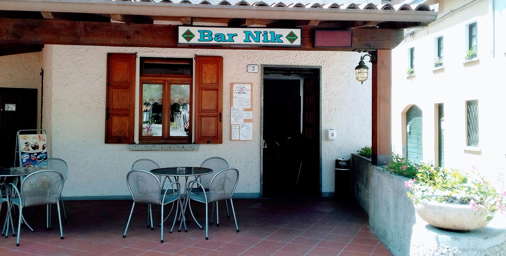 Bar Nik, Ballabio