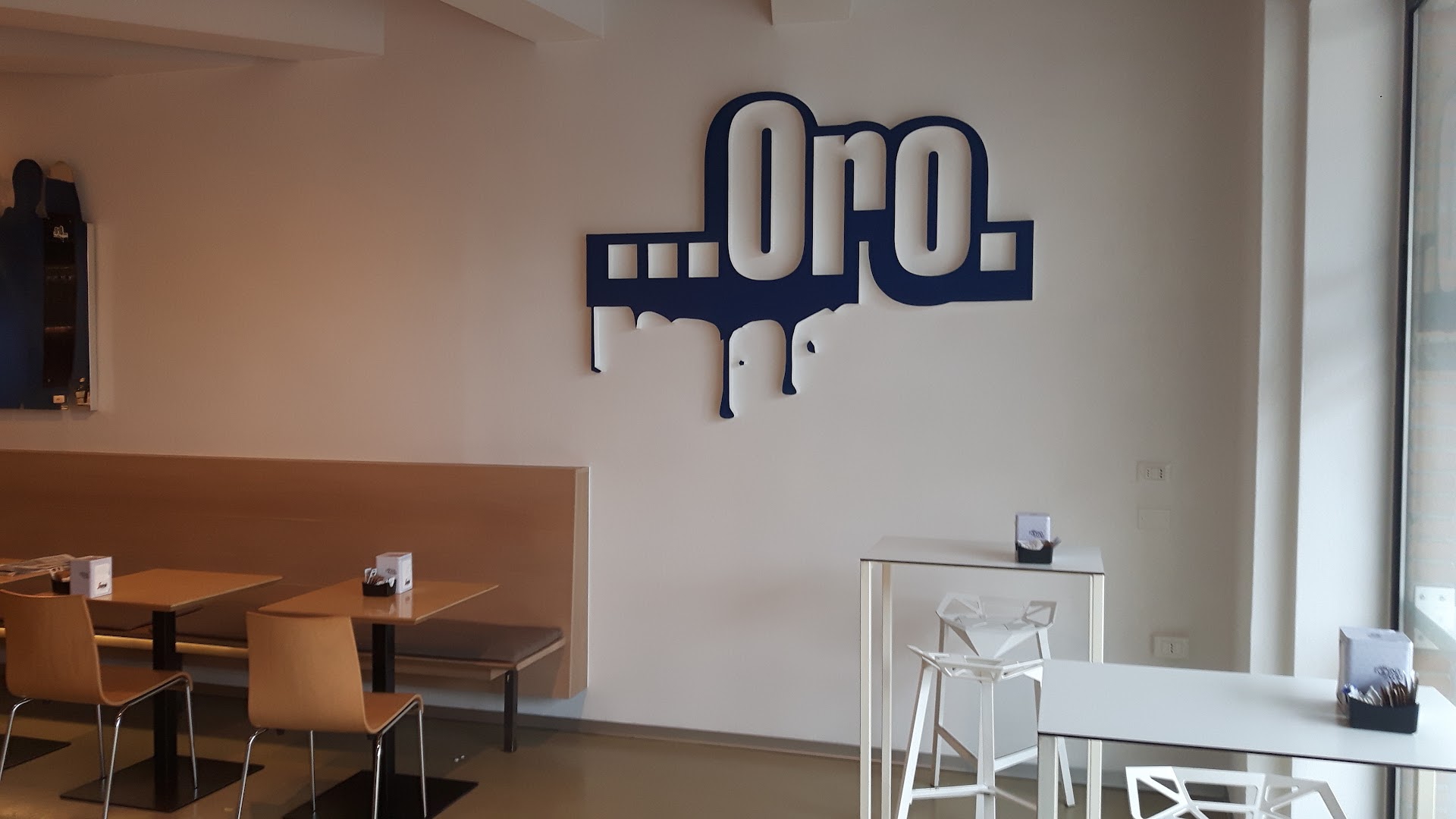 Bar Oro