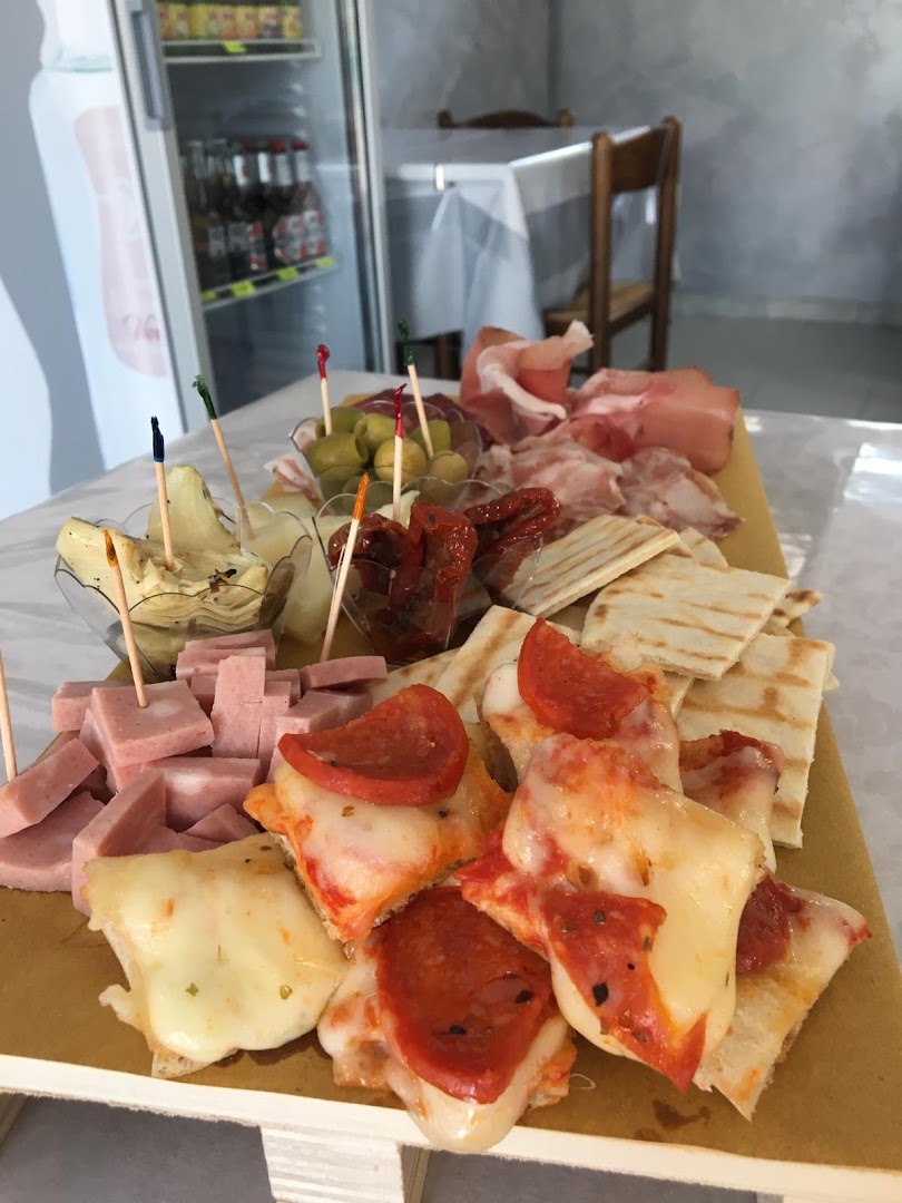 Bar osteria da Betty e max, Oliosi