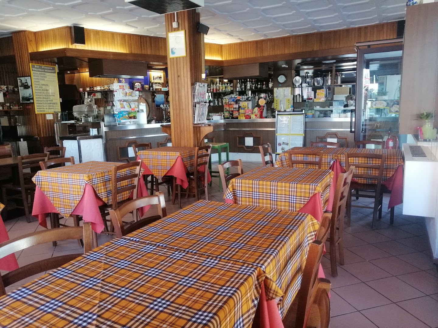 Bar paninoteca alla stazione, Grado