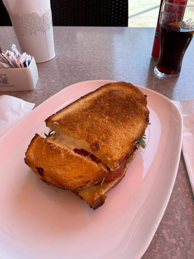 Bar paninoteca alla stazione