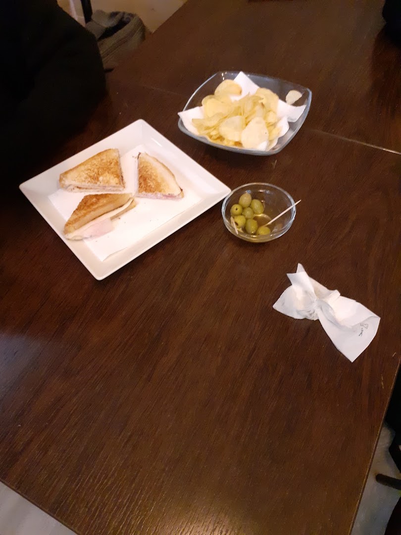 Bar Paninoteca Birreria Al Chiodo