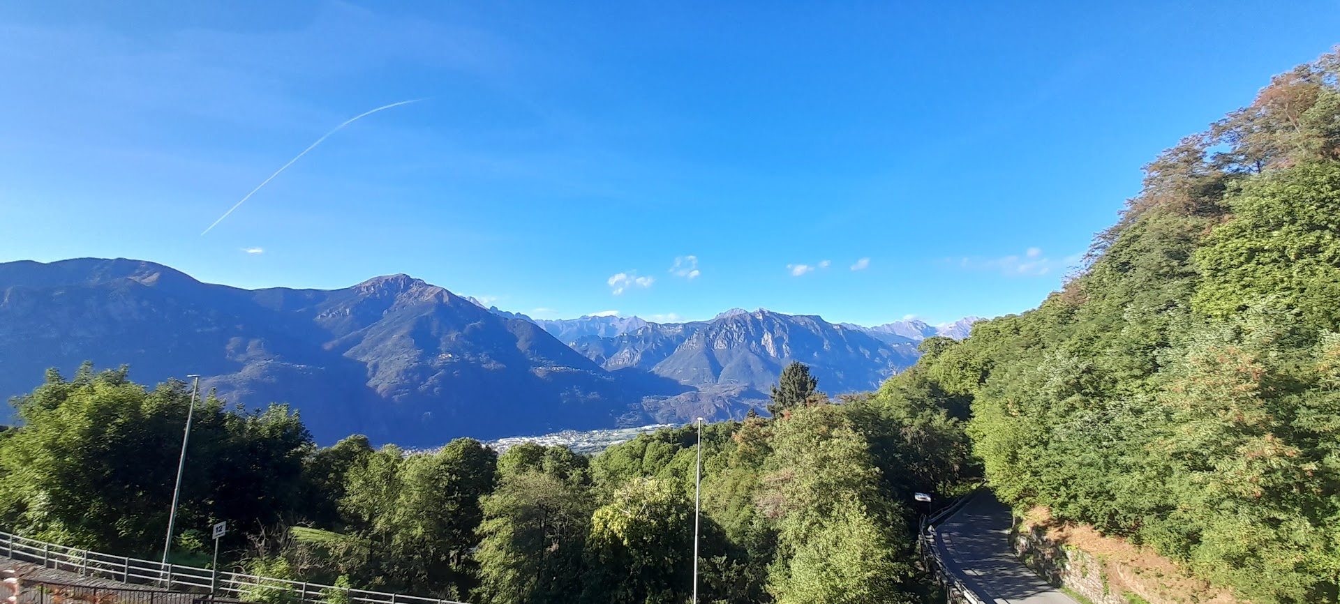 Bar Panorama, Telve