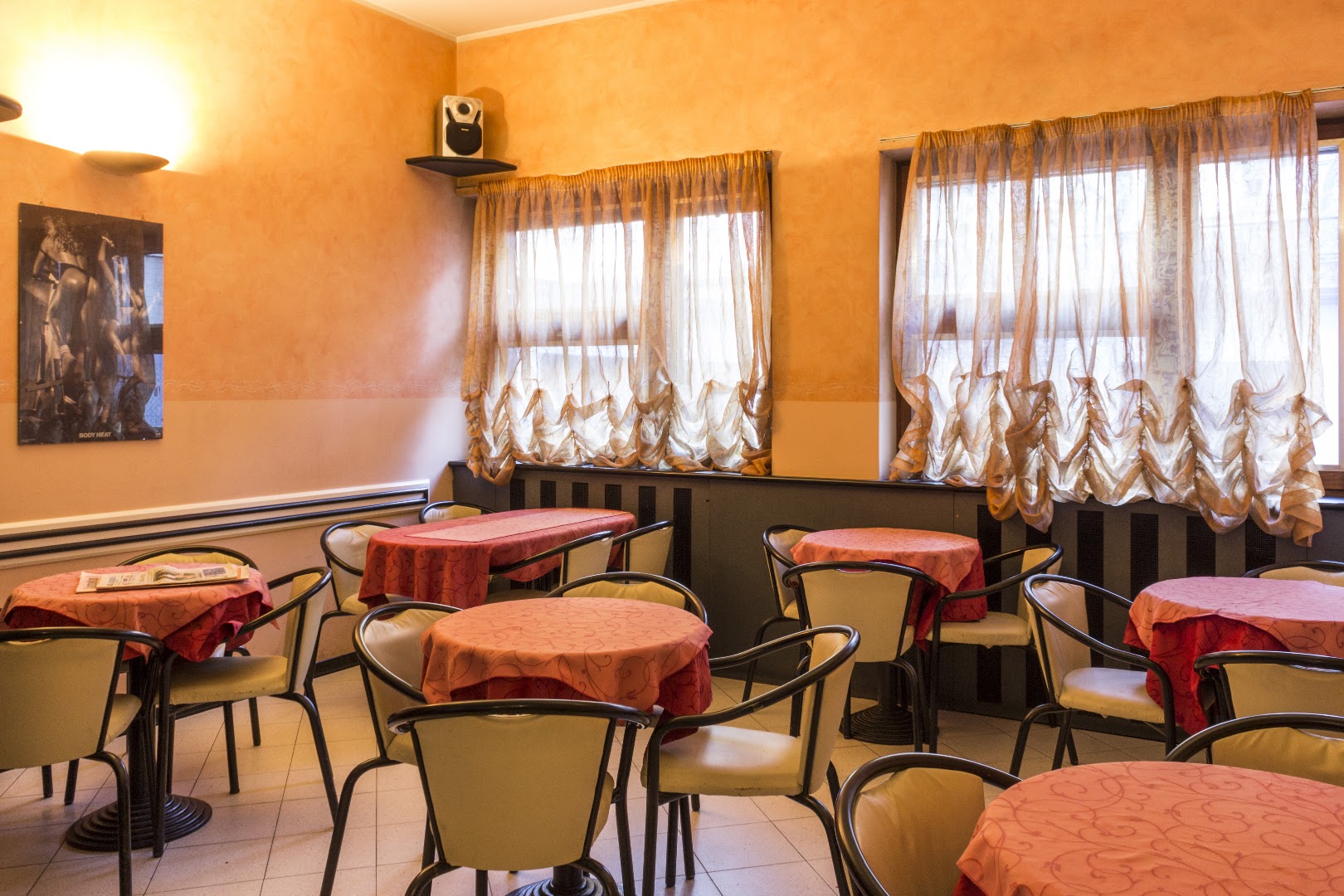Bar Pasticceria Black and White di Togni Anna