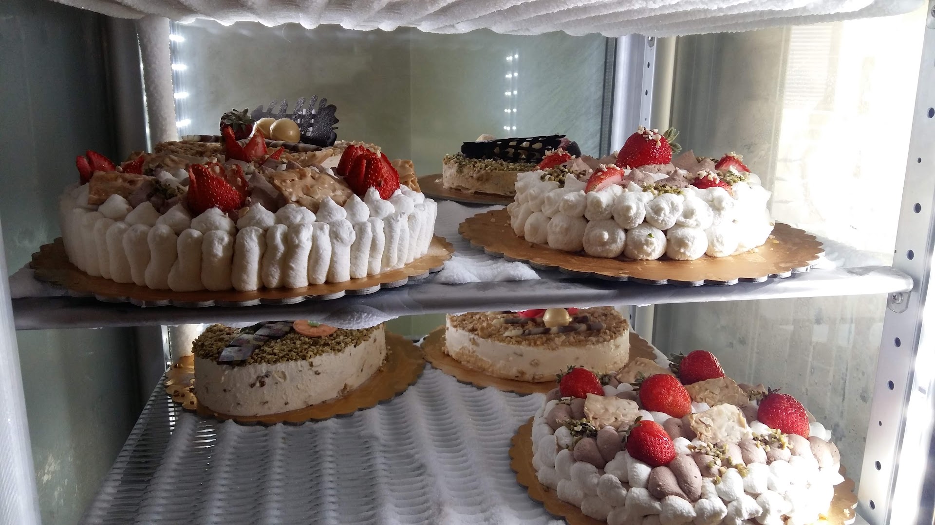 Bar Pasticceria Cacciatori Street Amenta E Roccasalvo