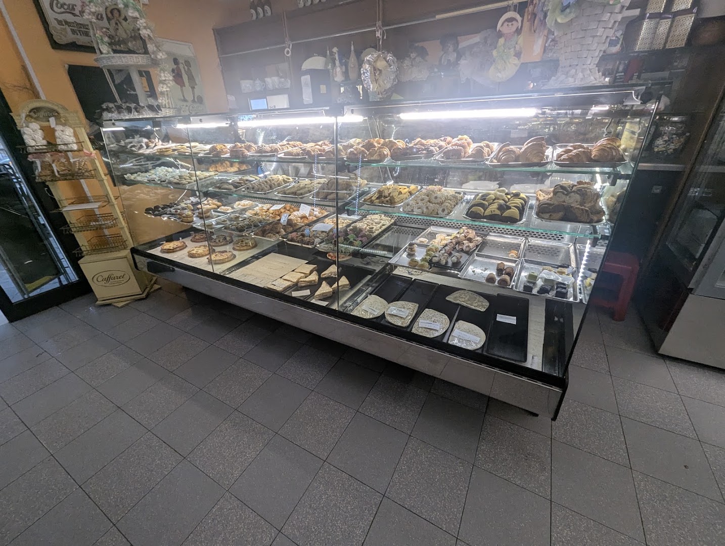 Bar Pasticceria Carlo Di Pivi Stefania