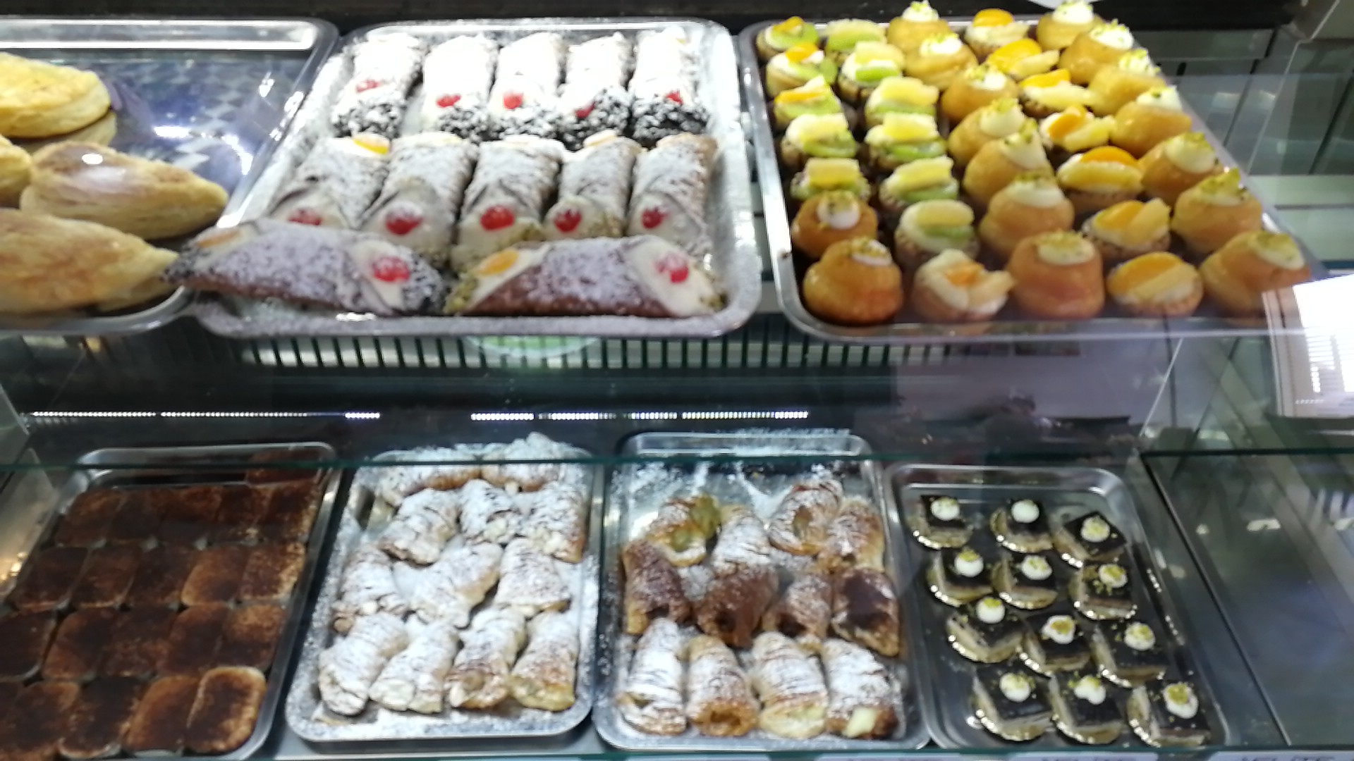 Bar Pasticceria "Elite" Di Scaduto Barbara Giacoma