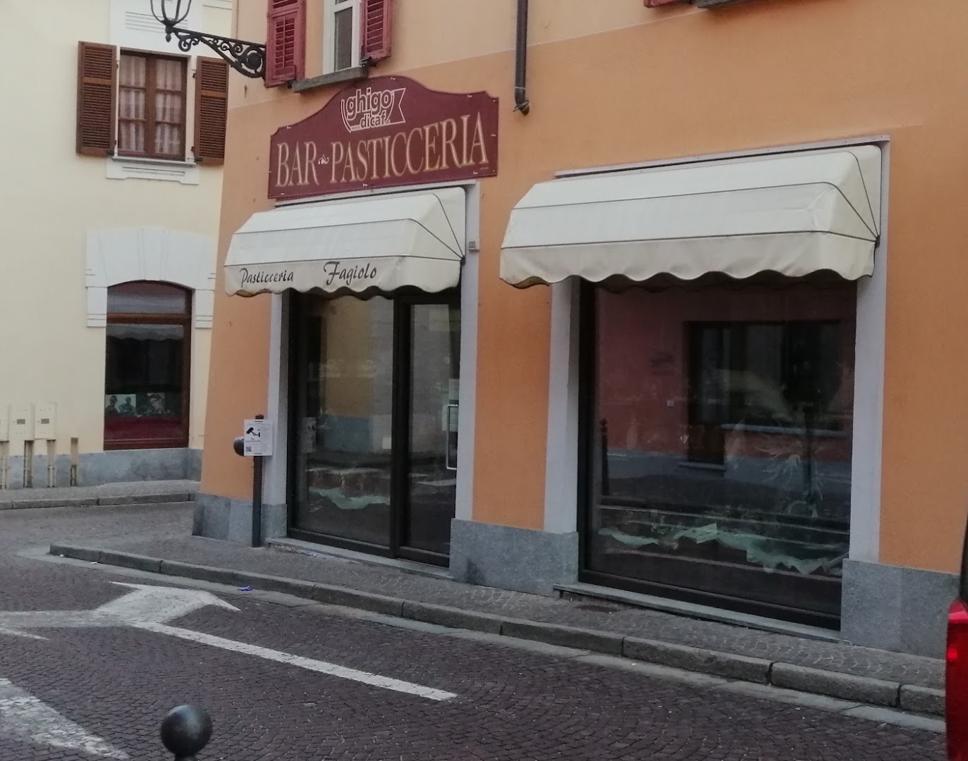 Bar Pasticceria Fagiolo Luigi Di Giusiano Rinaldo