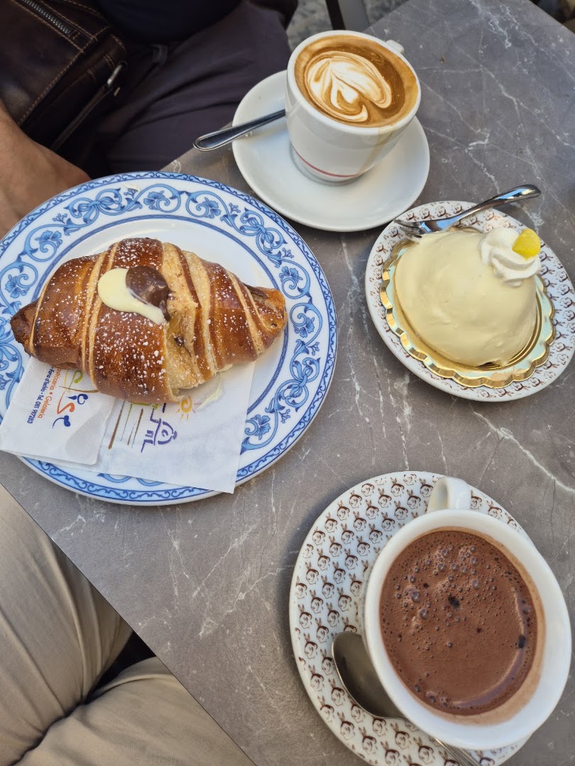 Bar Pasticceria Fratelli Calise, Forio