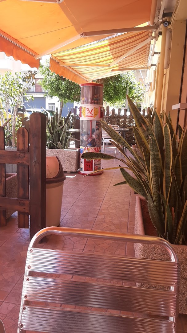 Bar Pasticceria Gelateria Gran Caffe' Di Romeo Francesco