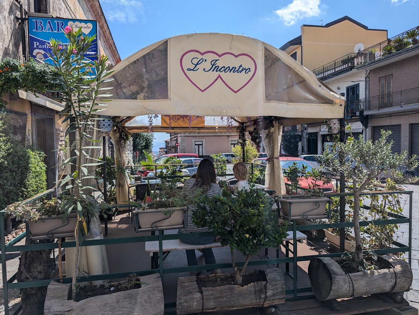 Bar pasticceria Gelateria L´Incontro