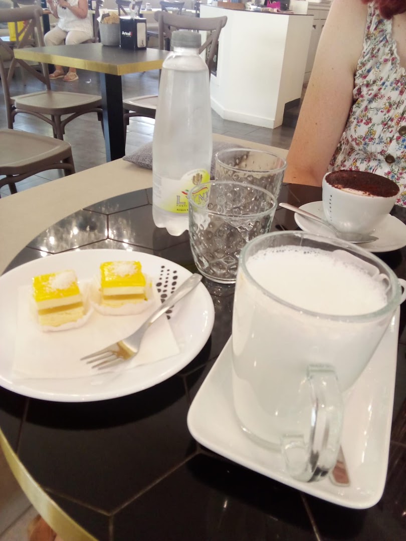 Bar Pasticceria La Perla Bagnolo In Piano