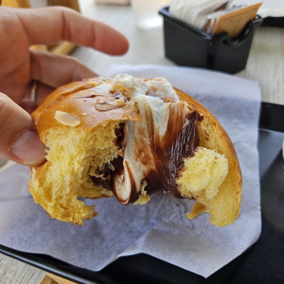 Bar Pasticceria Mangiafico - Piazza Umberto Avola, Avola