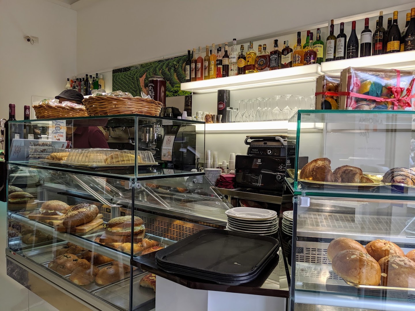 Bar Pasticceria Mangiafico - Piazza Umberto Avola