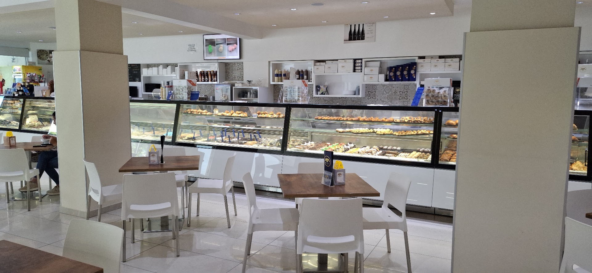 Bar Pasticceria Mangiafico - V.le Lido. Avola