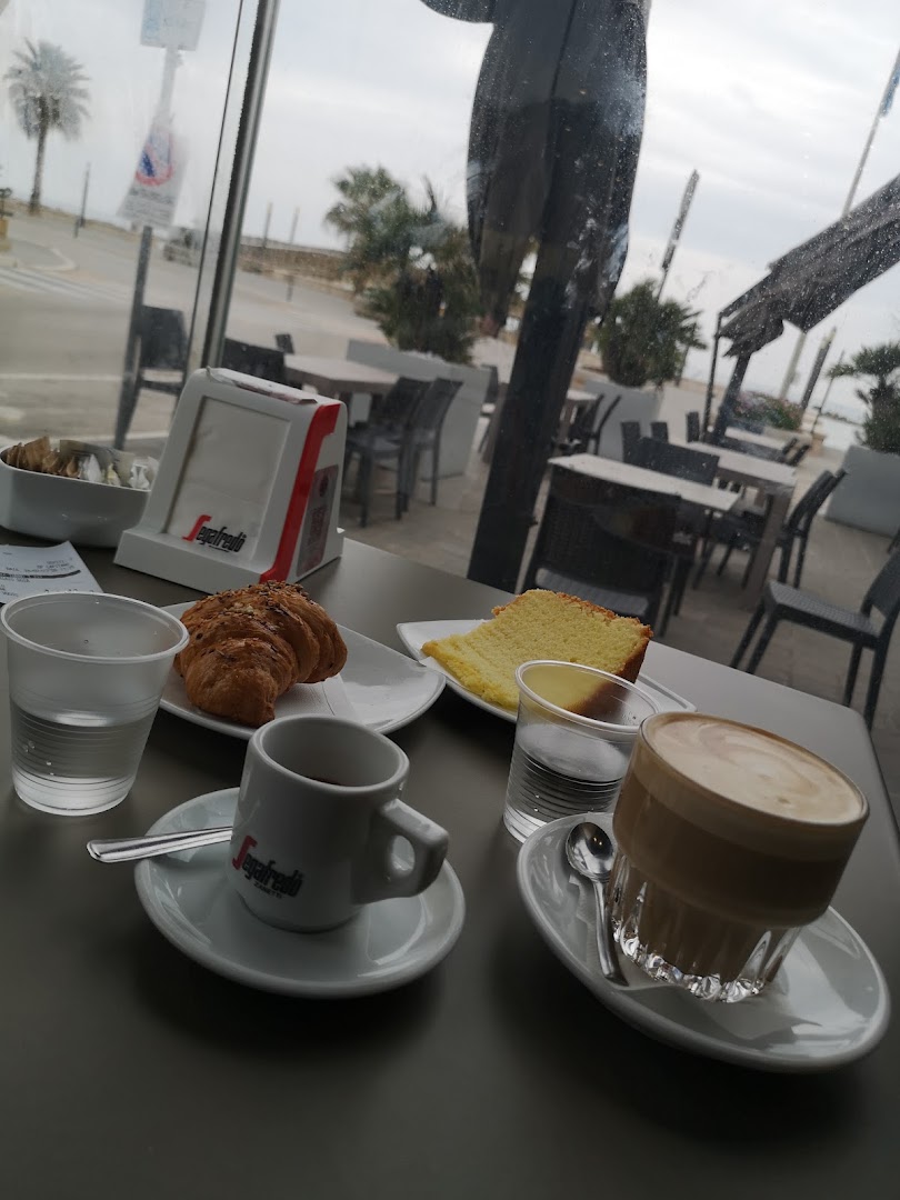 Bar Pasticceria Piazza Sirena