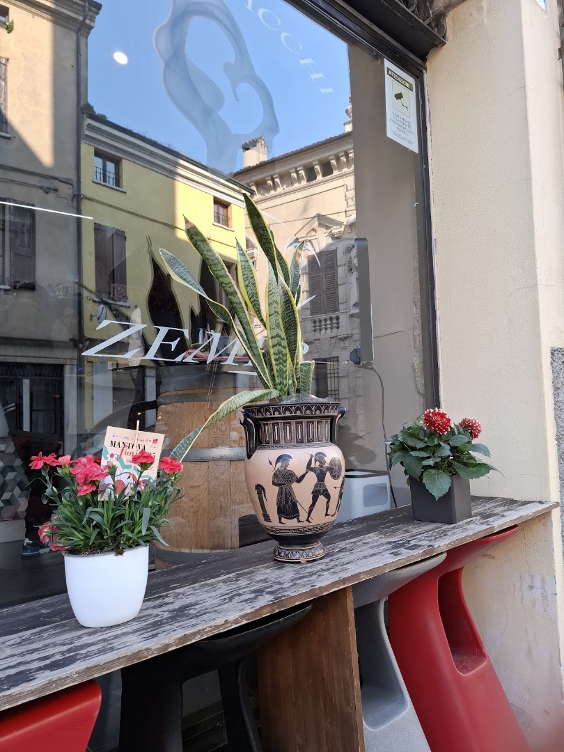 Bar Pavone