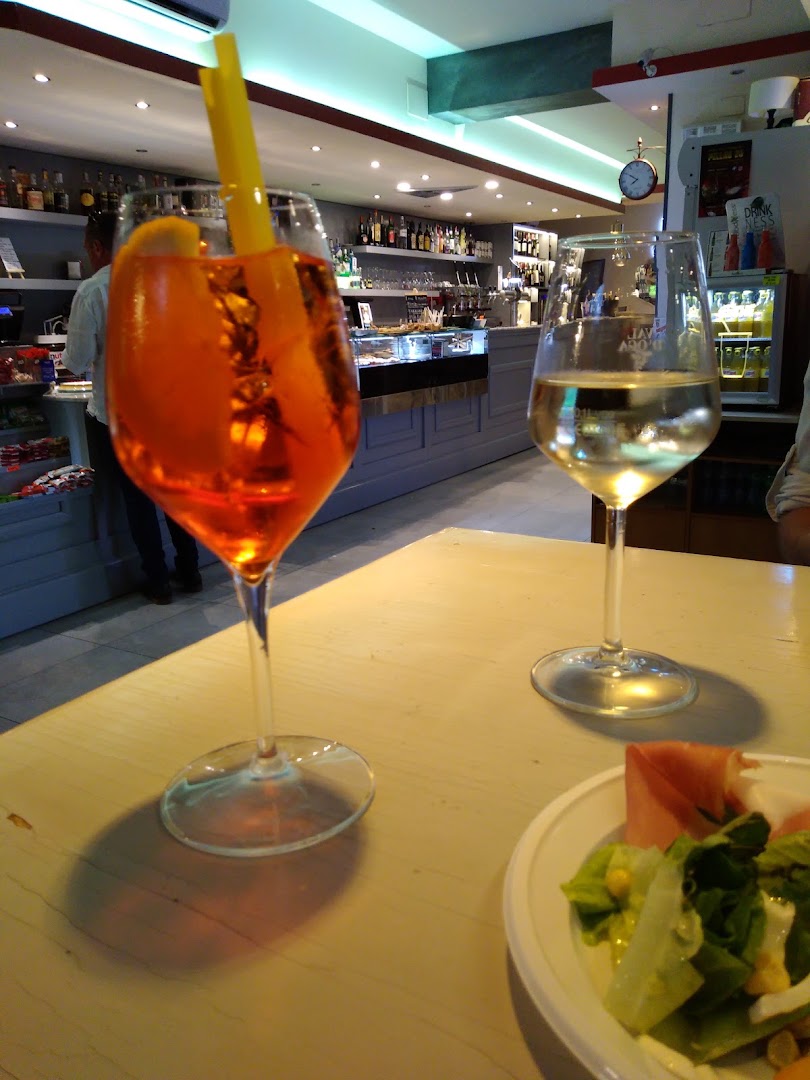 Bar "Pellas"