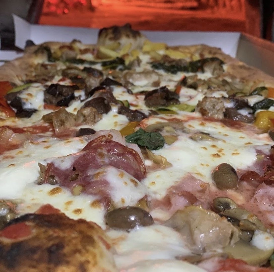 Bar Pizzeria Armenio Natale