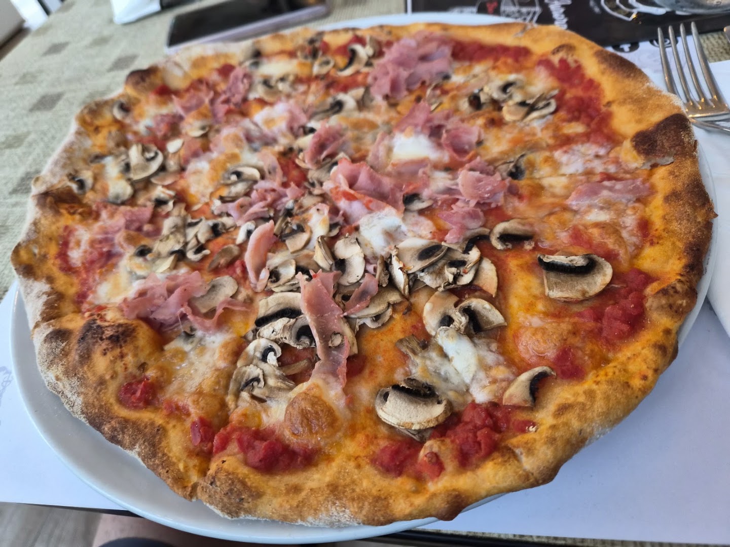 Bar Pizzeria Aurora...forno a legna