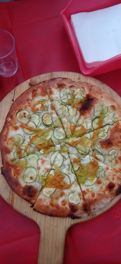 Bar - Pizzeria "Castello"