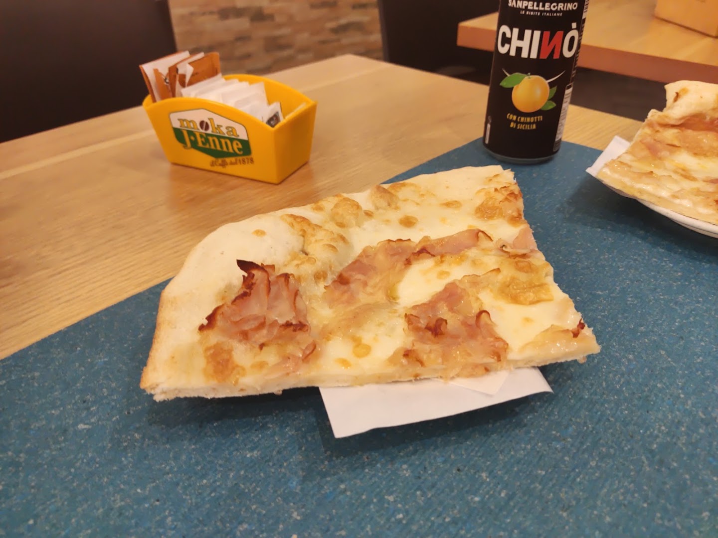 Bar Pizzeria Costanza