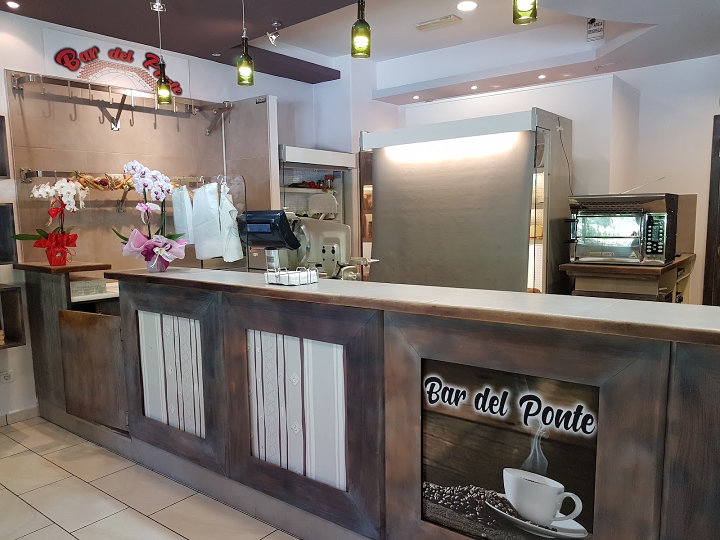 Bar/Pizzeria del Ponte