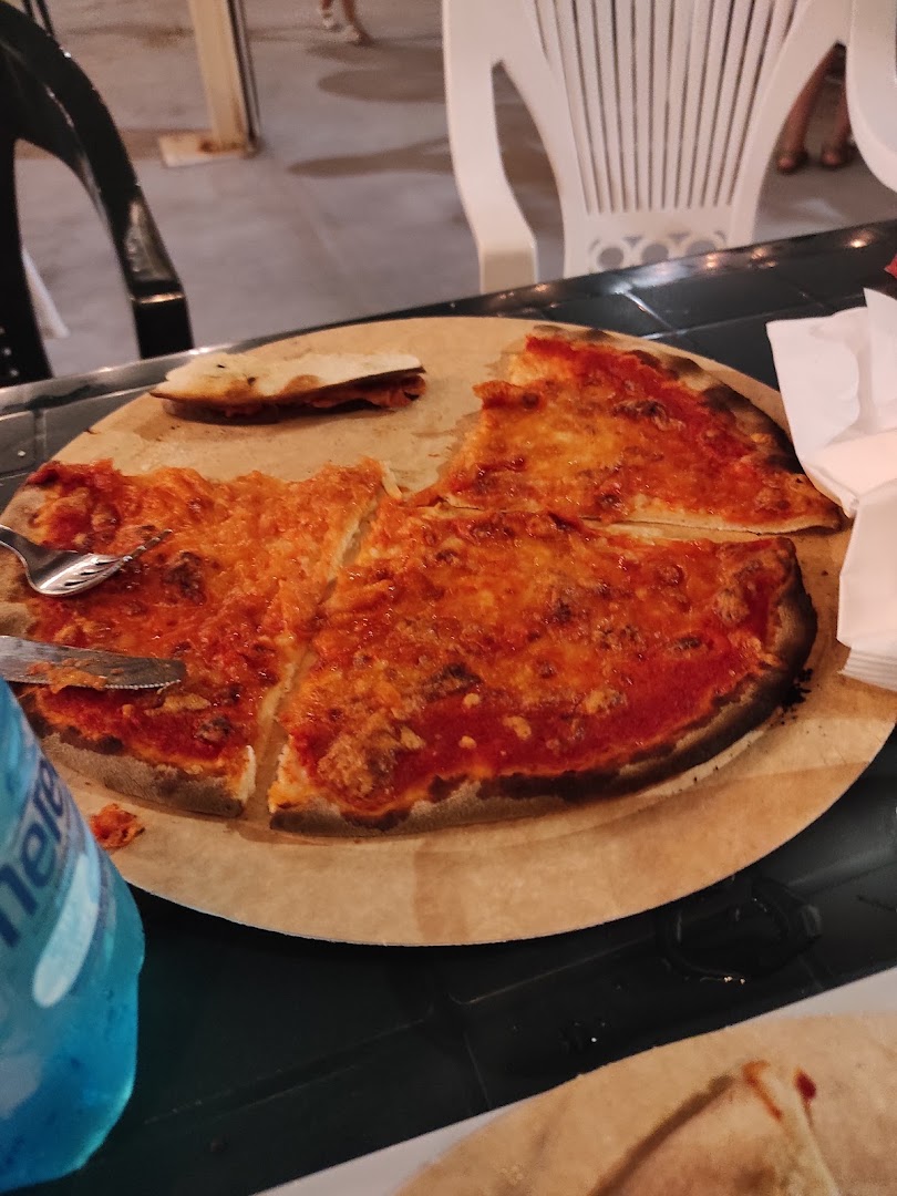 Bar Pizzeria "Eros"