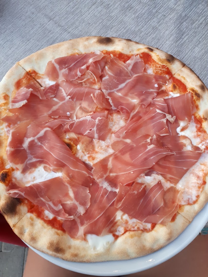 Bar-Pizzeria "Estilos"