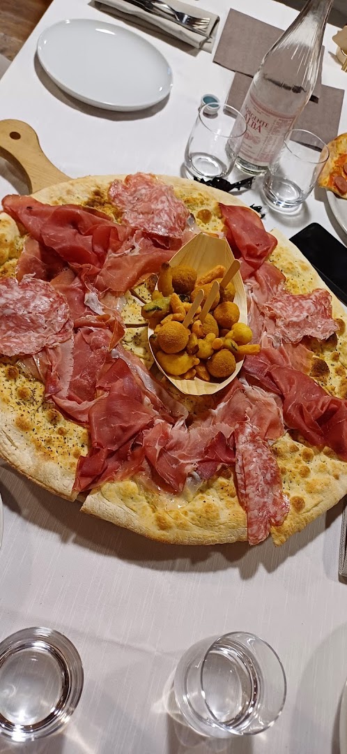 Bar Pizzeria Fermati Qui